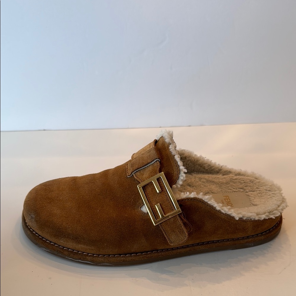 Fendi Gold and Brown Mules with Soft Lining - Picture 6 of 12